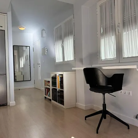 Apartmán San Basilio Bookish Place